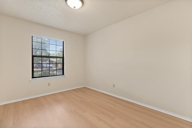 Building Photo - 11205 Amethyst Trail