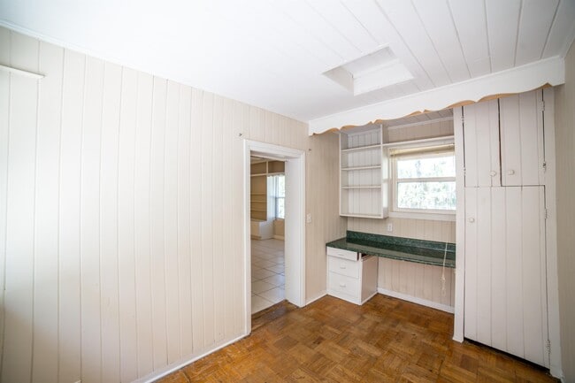 Building Photo - 1079 SW 11th Terrace