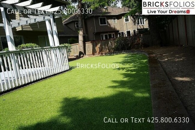 Building Photo - Luxurious 5-bedroom home in Sammamish with...