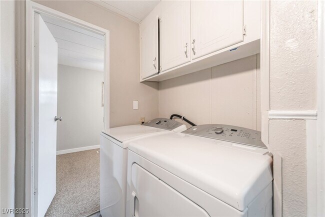 Building Photo - 2847 Mammoth Ct