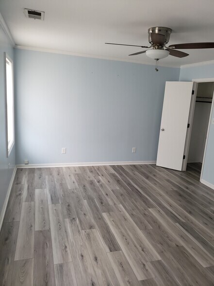 A master - 1207 Fort Fisher Blvd N