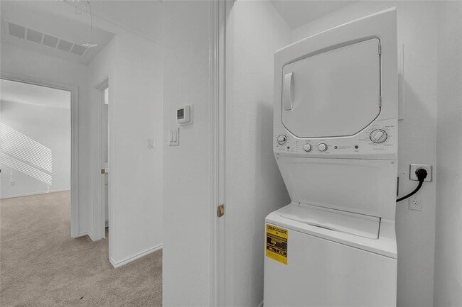 Building Photo - 309 Marty Allen Lp