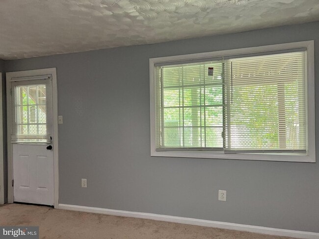 Building Photo - 8156 Dark Den Cir