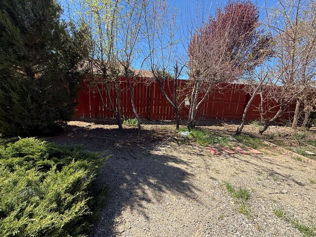 Building Photo - Charming 3 Bed / 2 Bath Single-Story Home in Reno ( off Military Rd)