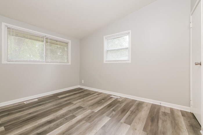 Building Photo - 414 N Cochise Dr