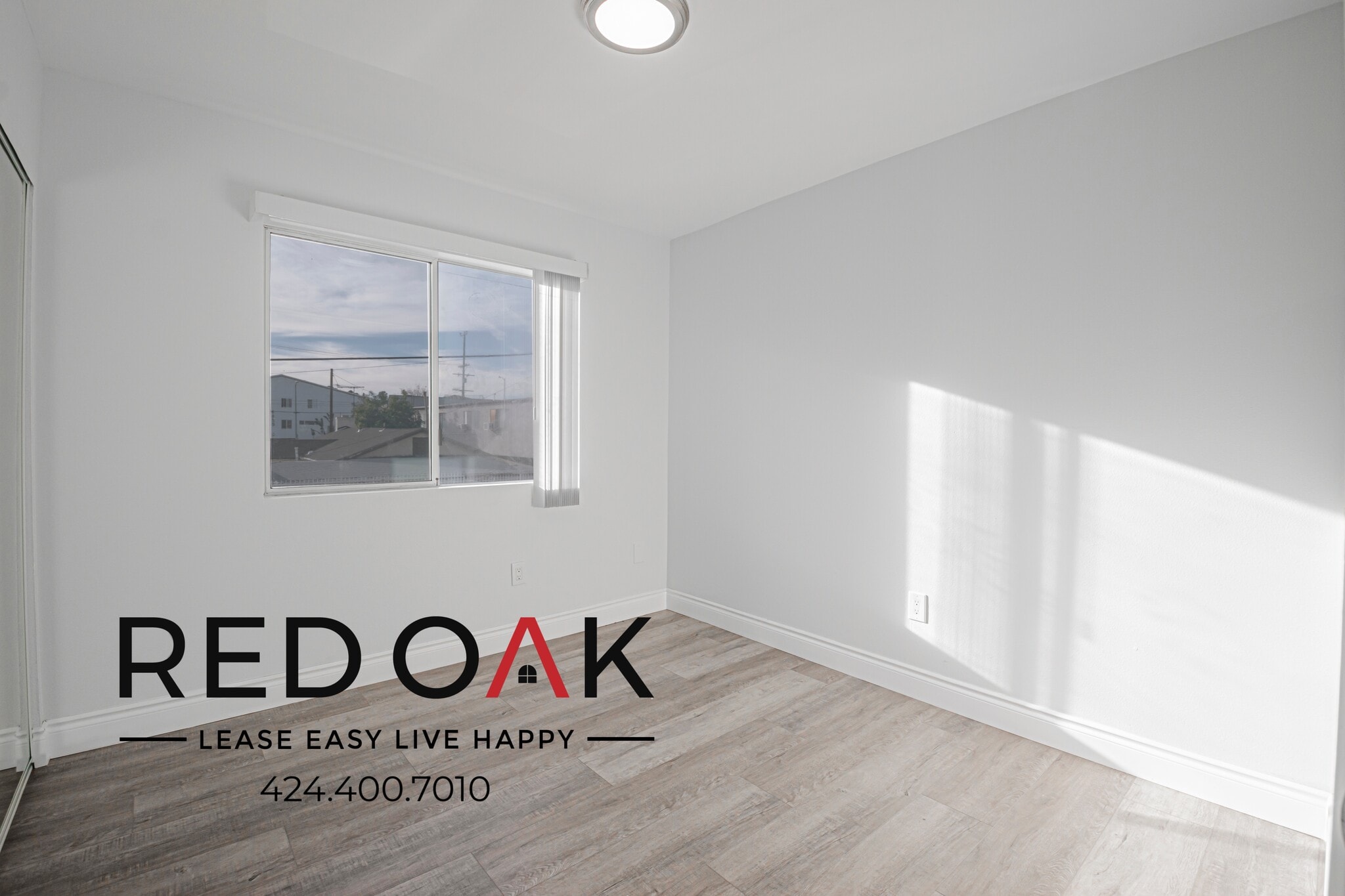 Building Photo - 6853 Agnes Ave