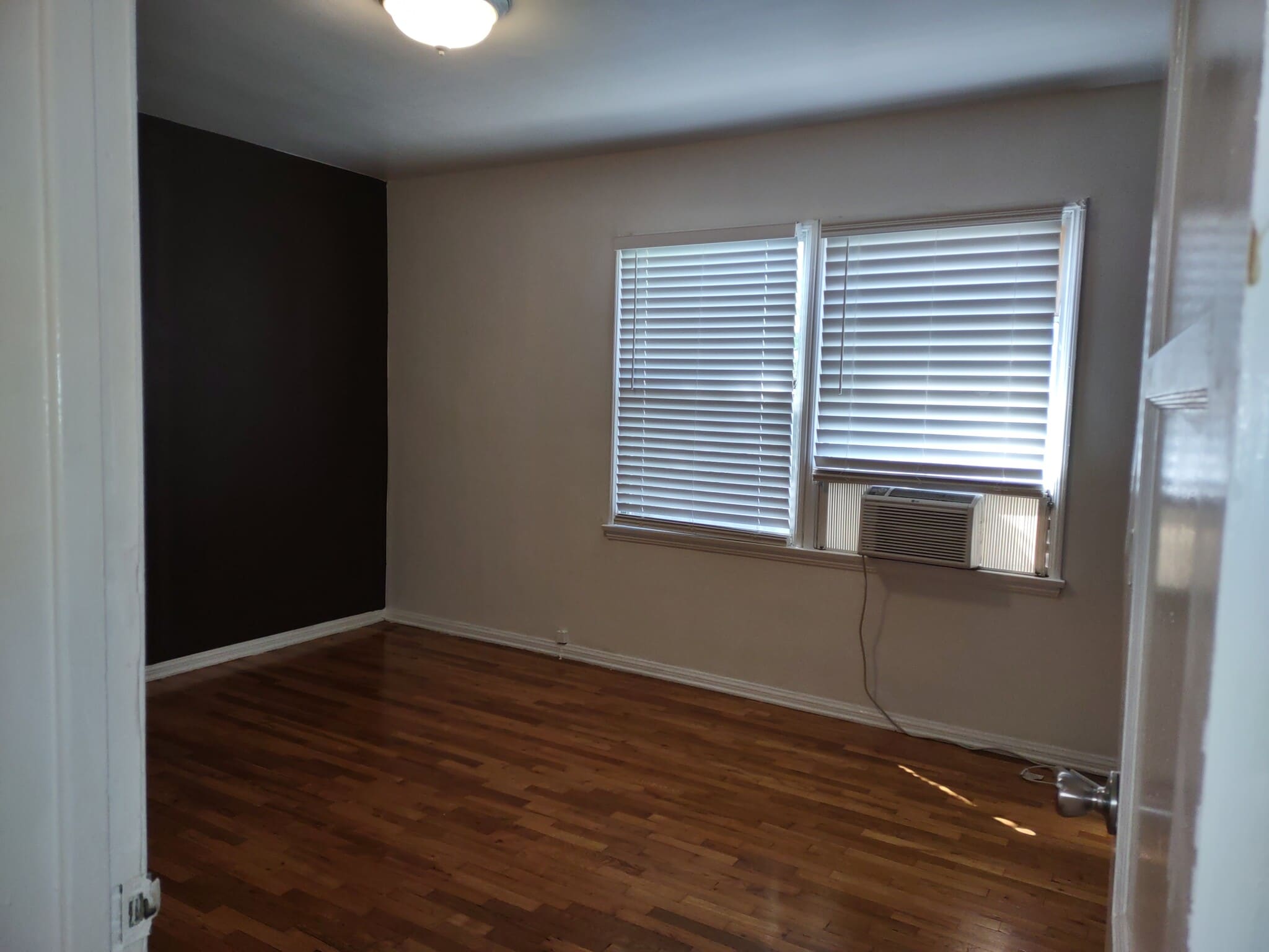 Building Photo - 4265 Sawtelle Blvd