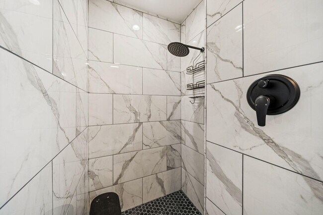 Building Photo - 13571 Jonquil Pl