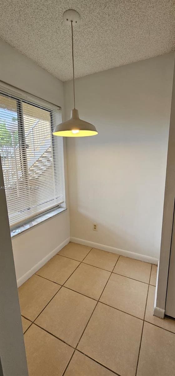 Building Photo - 990 Coral Club Dr