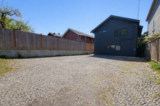 Building Photo - AVAILABLE APRIL 18th! Fully Remodeled Lower Unit with Private Entrance