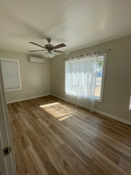 2nd Bedroom - 790 Locust St