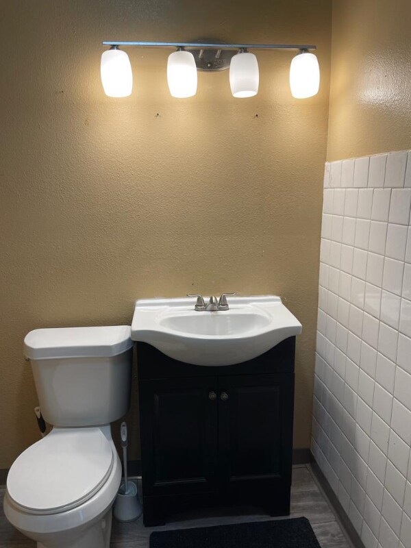 Building Photo - 767 N 8th St