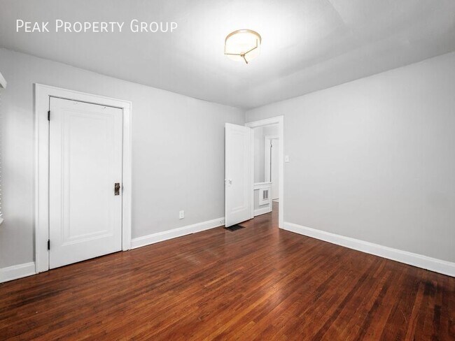 Building Photo - 83 W. First Avenue-2 Bedroom