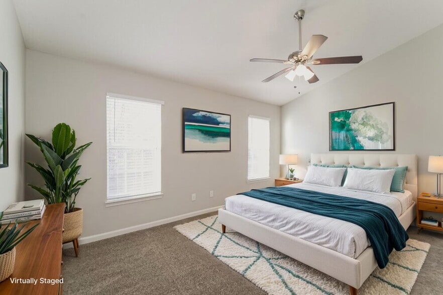 Building Photo - 2700 Hampton View Ct