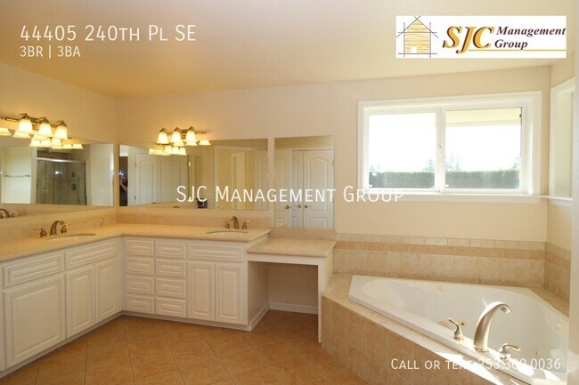 Building Photo - 44405 240th Pl SE