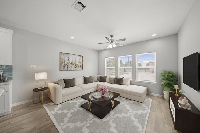 Building Photo - 4338 Brinkley St