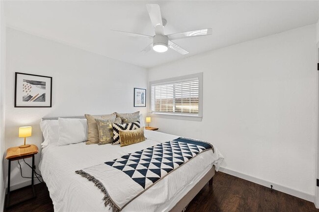 Building Photo - 3836 Arrow Dr