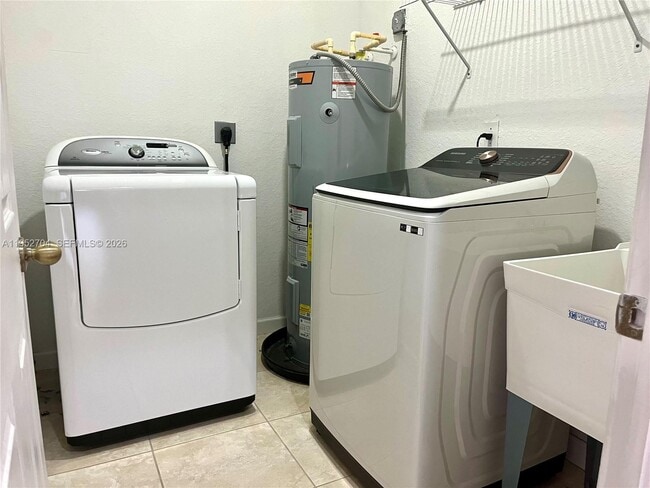 Building Photo - 11433 SW 242nd Ln