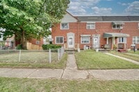 Building Photo - 2236 Searles Rd