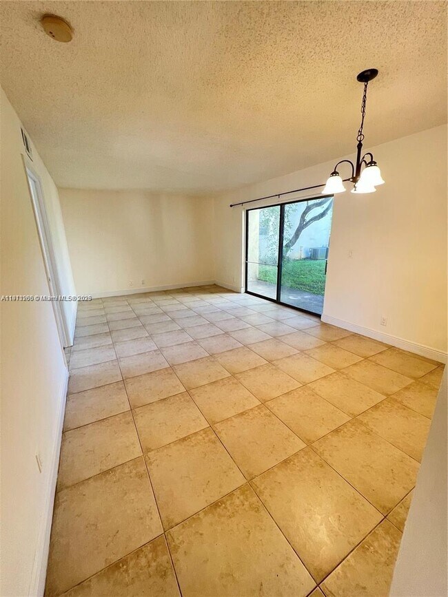 Building Photo - 1501 Windorah Way