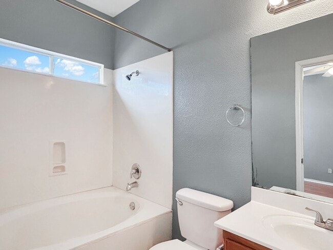 Building Photo - Alamo Ranch 3/2 + Flex Space, Stainless Appliances & 2-Car Garage