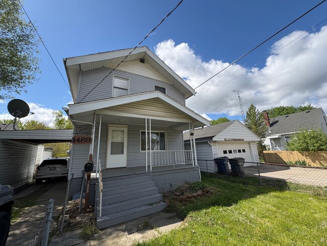 Building Photo - 1489 Berdan Ave