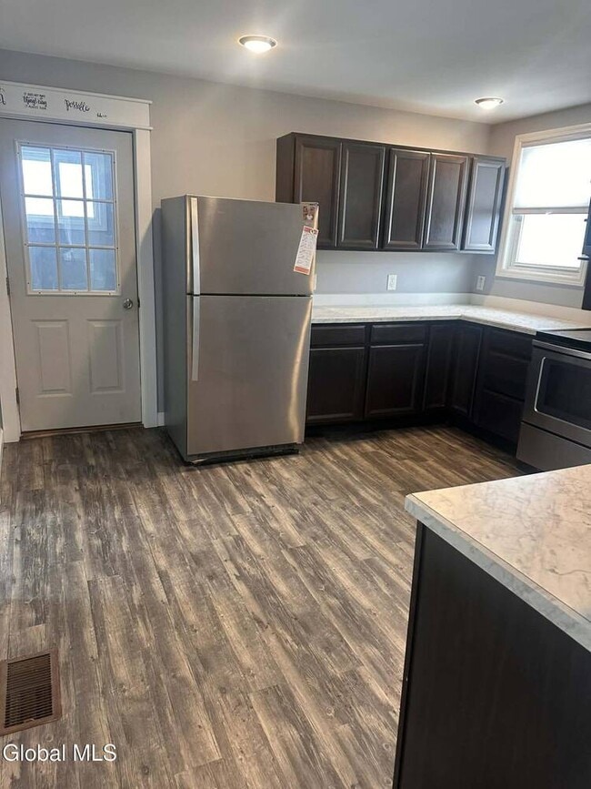 Building Photo - 1687 Avenue A