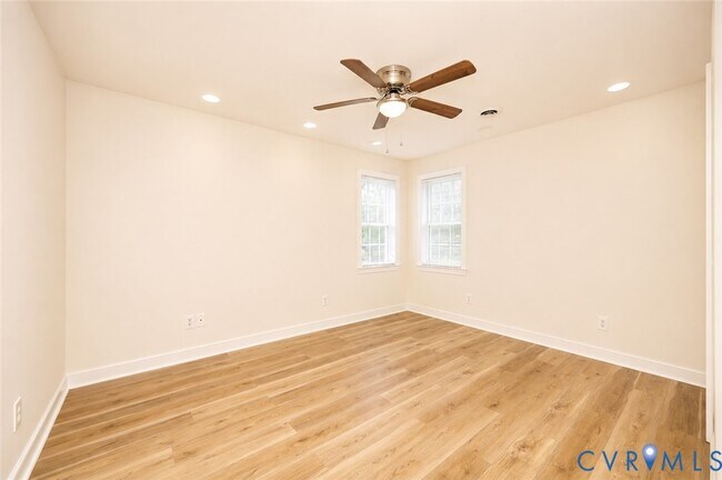 Building Photo - 11320 Sadler Oaks Dr