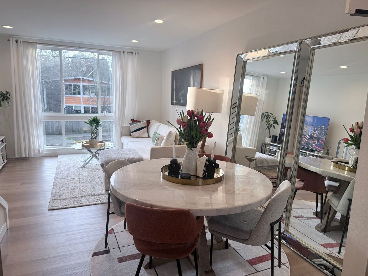 Building Photo - 7512 43rd Ave S