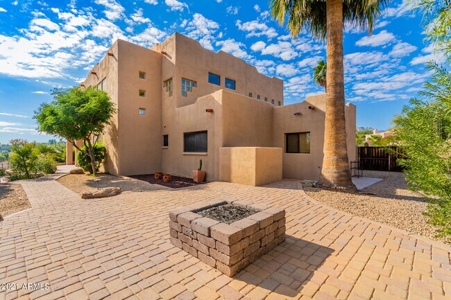 Building Photo - 16411 N Skyridge Ln
