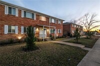 Building Photo - 5114 Columbia Ave