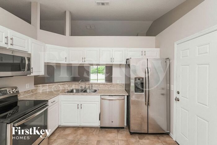 Building Photo - 7808 Habersham Dr