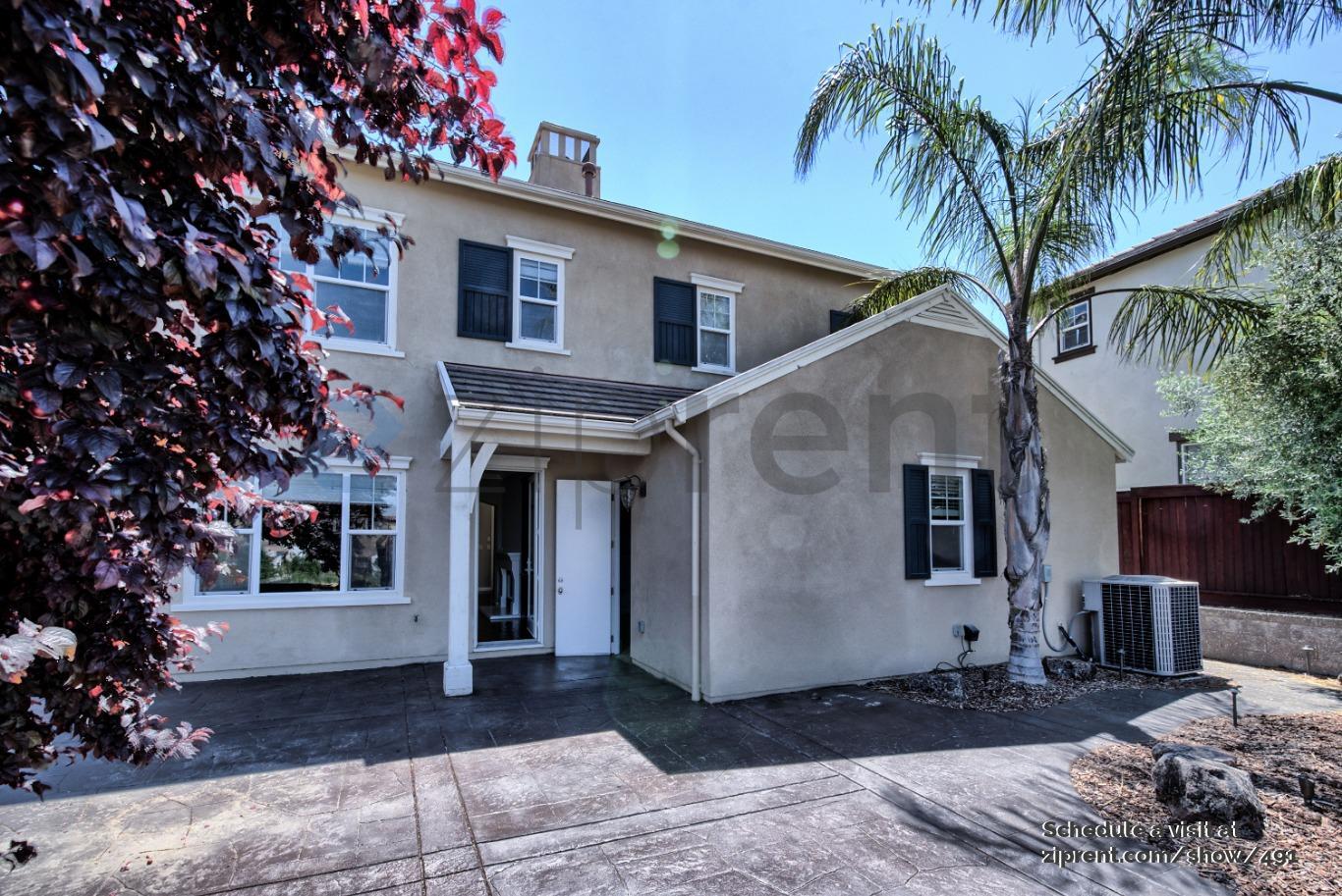 Building Photo - 833 Griffon Ct