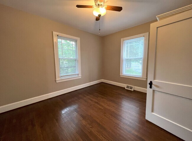 Building Photo - 3022 Polo Rd