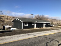 Building Photo - Grand Coulee Apartments