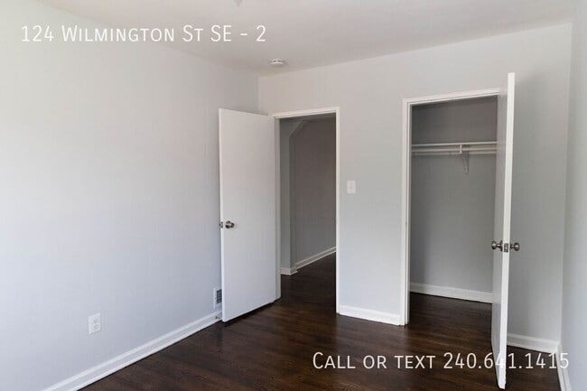 Building Photo - 124 Wilmington Pl SE