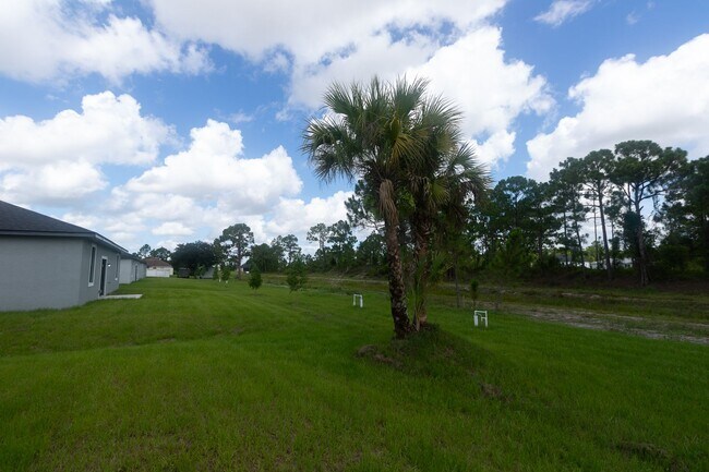 Building Photo - Brand-New Single-Family Home for Rent