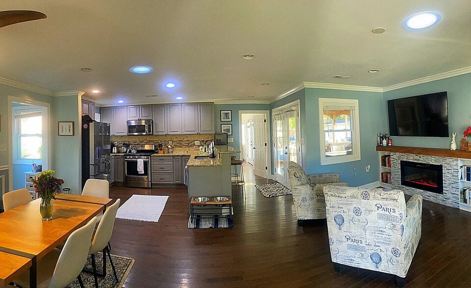 Building Photo - 2604 Boswell Ave