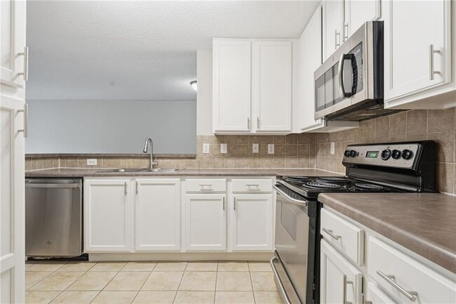 Building Photo - 3650 Ashford Dunwoody Rd NE