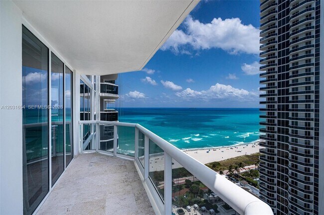 Building Photo - 4779 Collins Ave