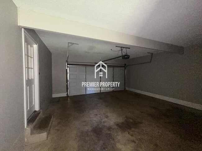Building Photo - 7248 Germanshire Ln