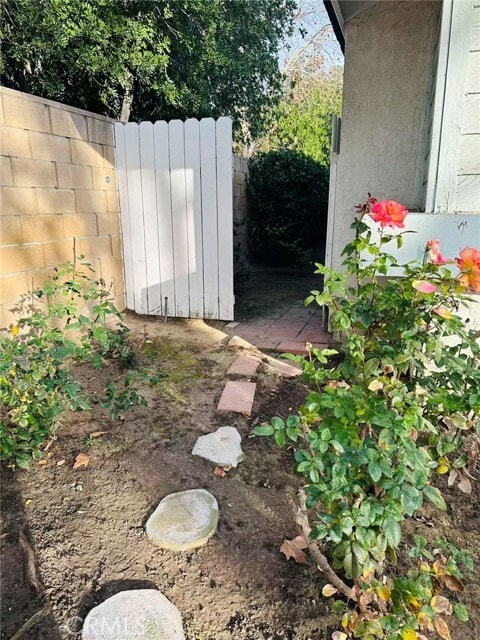 Building Photo - 602 Dunes Ct