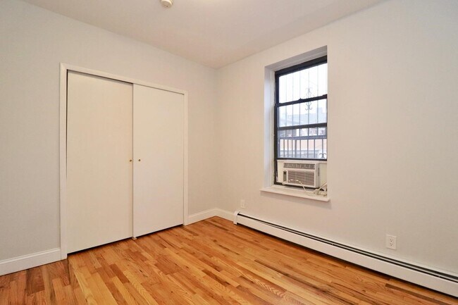 Building Photo - 603 Jersey Ave