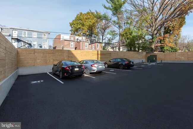 Building Photo - 45 W Haines St