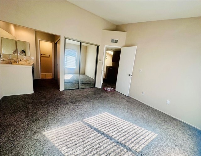 Building Photo - 9723 La Jolla Dr