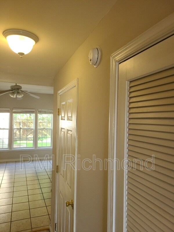 Building Photo - 2539 Mountain Ash Cir