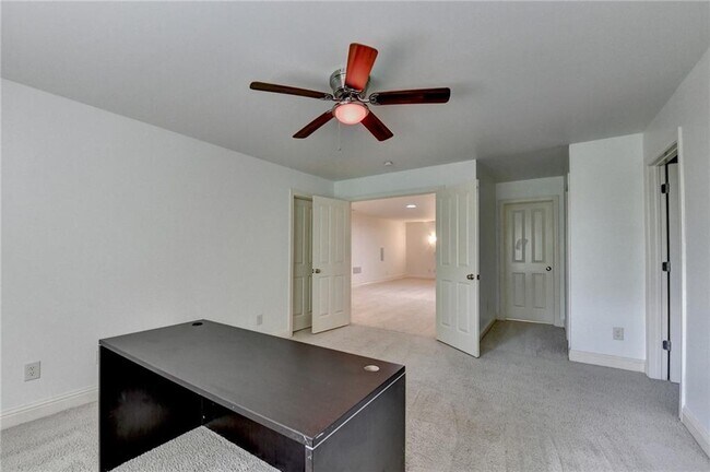 Building Photo - 6961 Fellowship Ln