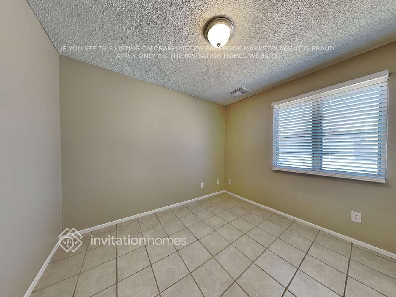 Building Photo - 13830 N 47th Ave