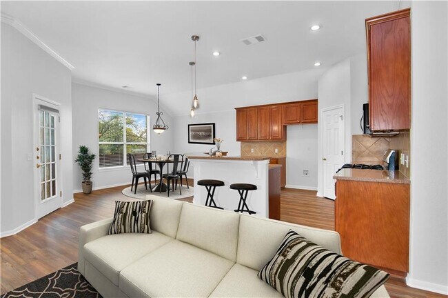 Building Photo - 5813 York Bridge Cir