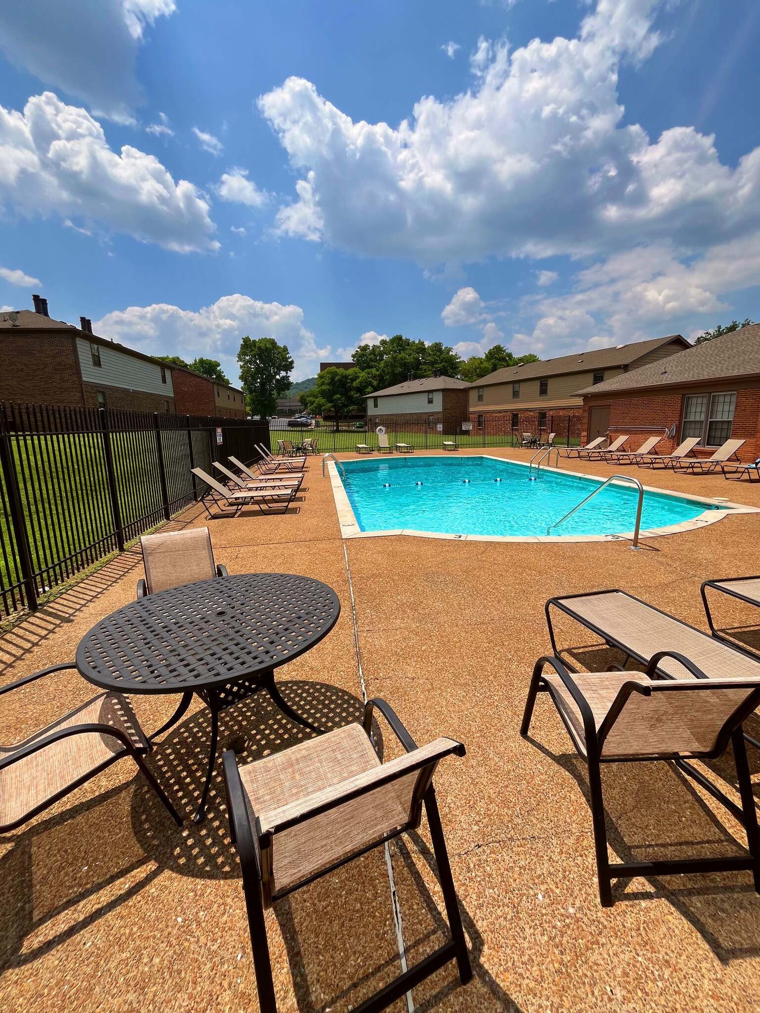 Community pool - 5750 Brentwood Trace